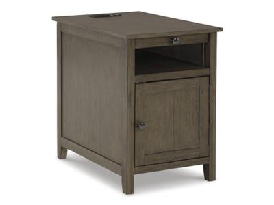 Signature by Ashley Chair Side End Table/Treytown T300-217