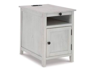 Signature by Ashley Chair Side End Table/Treytown T300-517